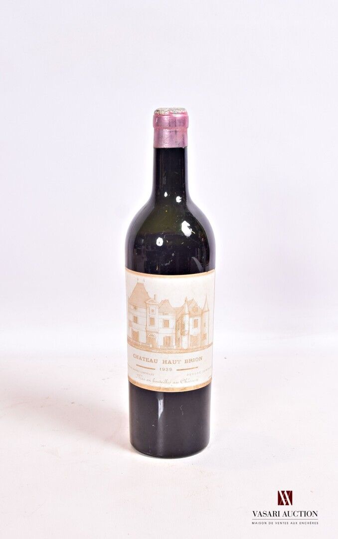 Null 1 botella Château HAUT BRION Graves 1er GCC 1939

	Y. Un poco descolorido y&hellip;