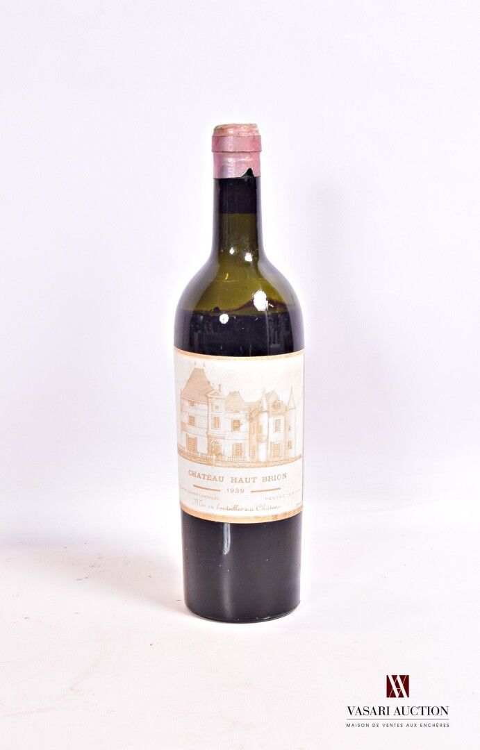 Null 1 botella Château HAUT BRION Graves 1er GCC 1939

	Y. Un poco descolorido y&hellip;