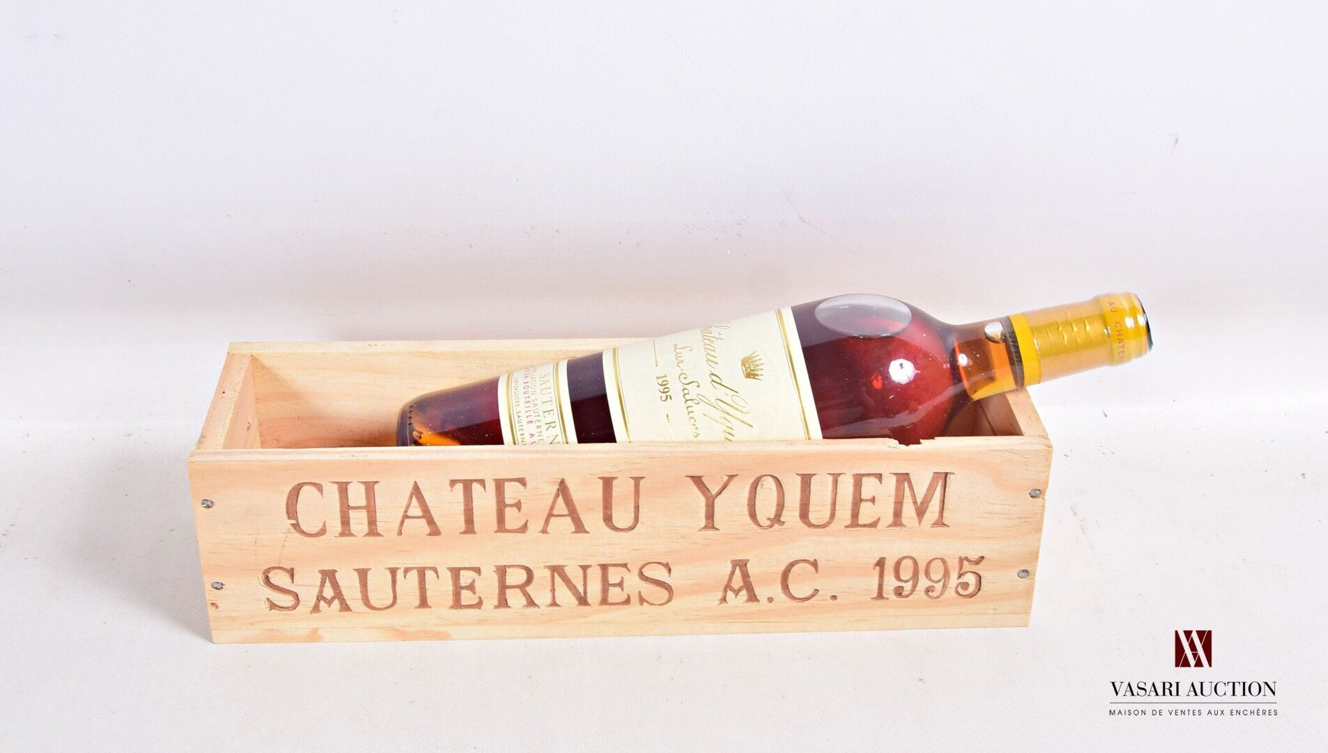 Null 1 bouteille	Château d'YQUEM	1er Cru Sup Sauternes	1995

	Et. Impeccable. N &hellip;