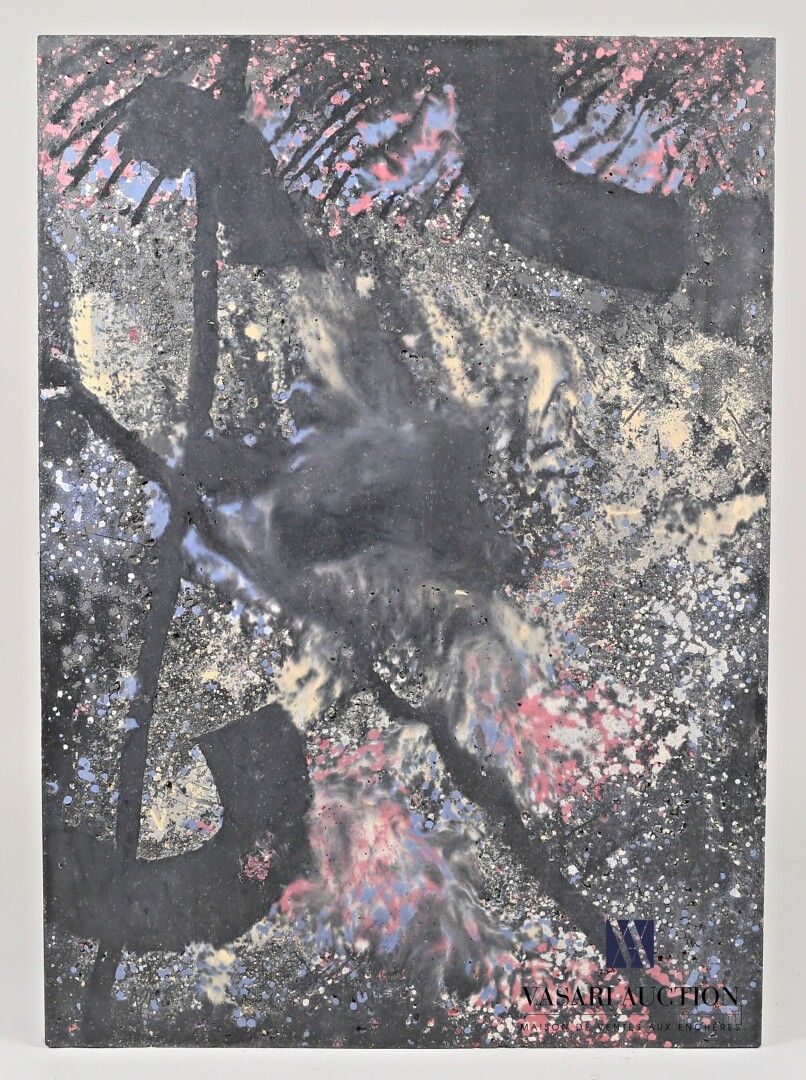 Null 帕萨尼蒂-弗朗西斯科（生于1952年

投影

BEFUP DUCTAL (超高性能纤维混凝土)

右下角有字母图案

123 x 88 cm