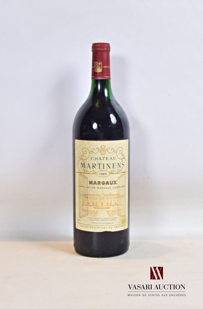 Null 1 magnum Château MARTINENS Margaux 1985

	Stained et. N: top shoulder.