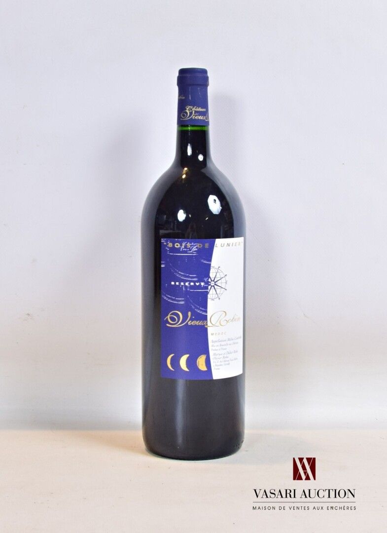 Null 罗宾酒庄 "Bois de Lunier "储备酒1瓶，1999年，梅多克CB级

	无可挑剔的表现、水平和色彩。在丝绸纸上。