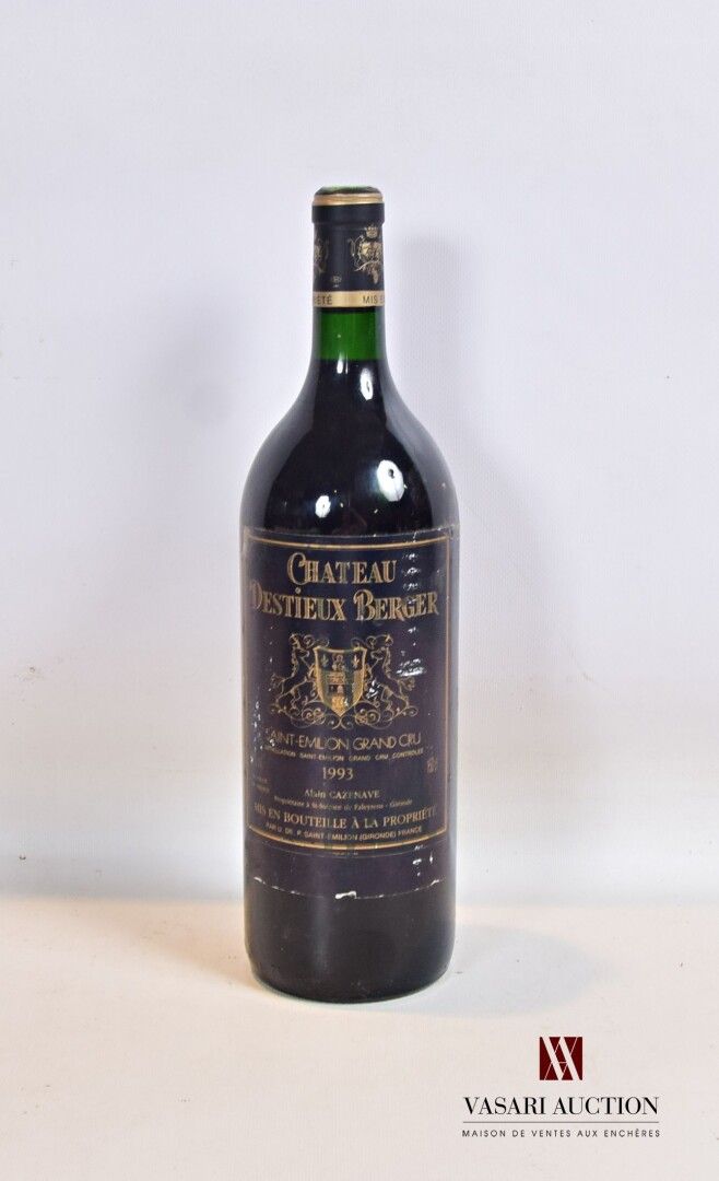 Null 1瓶Chateau DESTIEUX BERGER St Emilion GC 1993

	而且。有点褪色和磨损。N：中/低领。