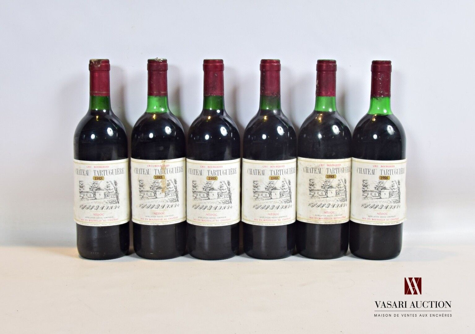 Null 6 bouteilles	Château TARTUGUIÈRE	Médoc CB	1988

	Et. Plus ou moins tachées &hellip;