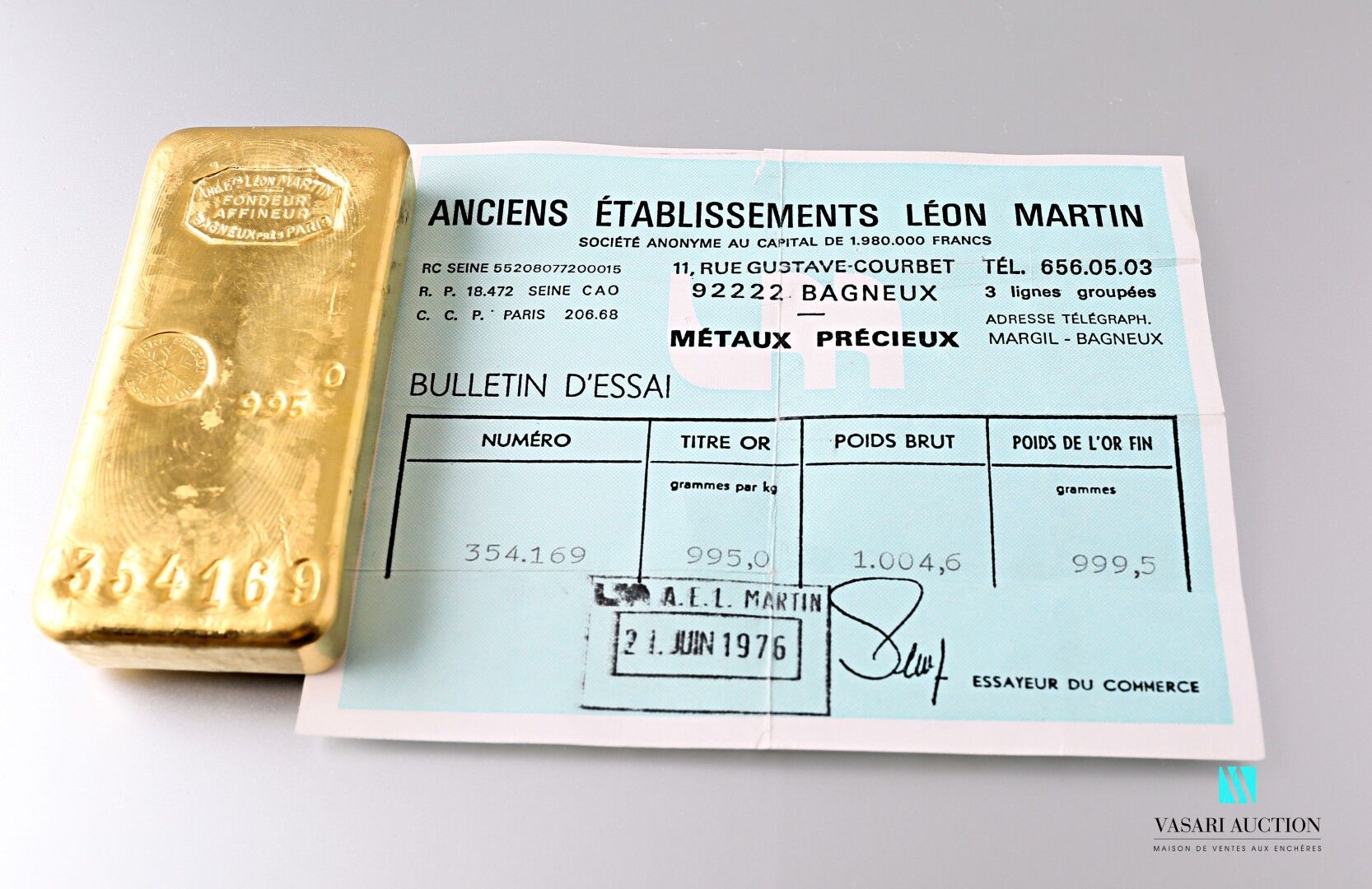 Null Lingote de oro n° 354.169 con su informe de prueba emitido por Anciens étab&hellip;