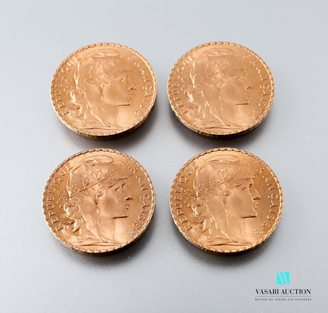 Null 四枚以玛丽安和公鸡为主题的20法郎金币，出自儒勒-克莱芒-查普兰之手，1910年

重量：25.81克