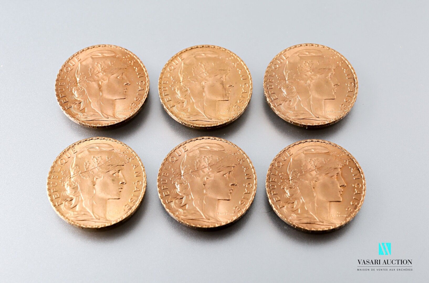 Null 六枚20法郎金币，图案为玛丽安和公鸡，出自儒勒-克莱芒-查普兰之手，1910年

重量：38.72克