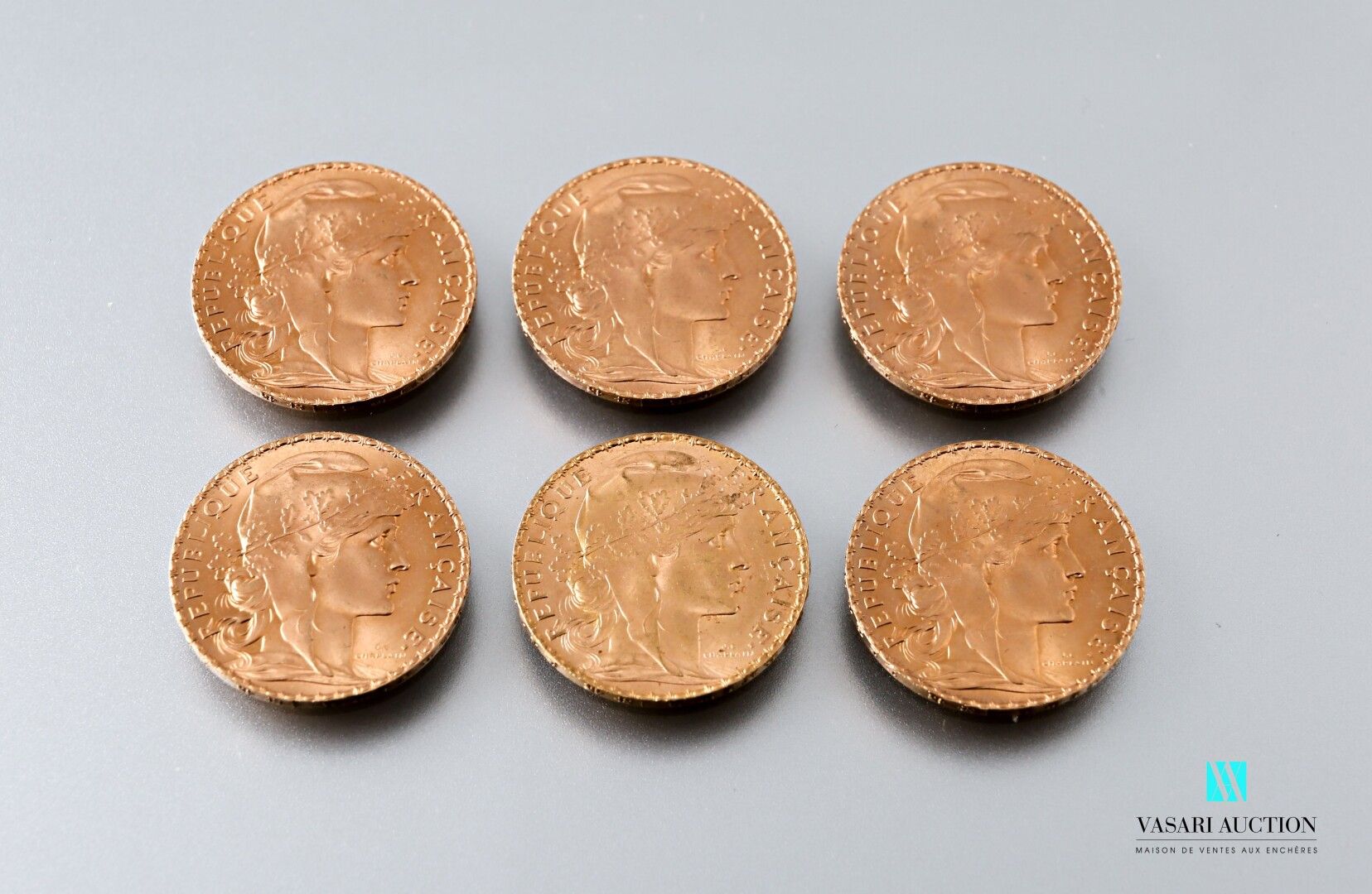 Null 六枚20法郎金币，图案为玛丽安和公鸡，出自儒勒-克莱芒-查普兰之手，1910年

重量：38.71克