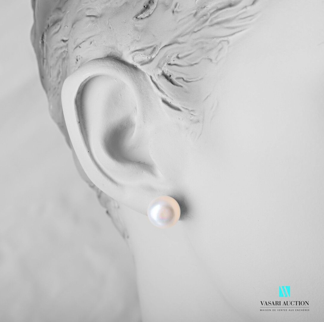 Null Paire de boutons d'oreilles en argent 925 millièmes ornés de perles de 17 m&hellip;