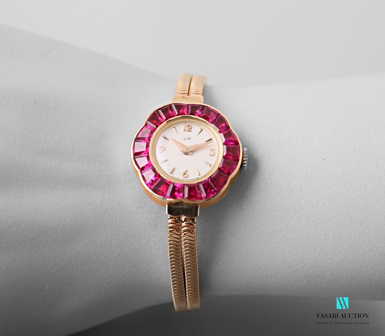Null Lip, lady's watch in yellow gold 750 thousandths of the Fifties, the bracel&hellip;