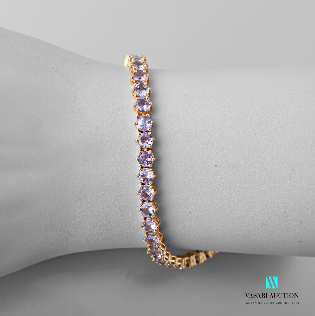 Null Bracelet souple en vermeil 925 millièmes serti de tanzanites rondes facetté&hellip;