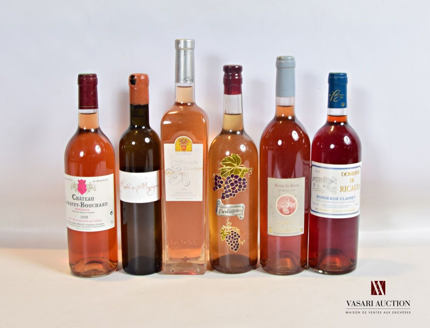 Null 一共6瓶，包括:

拉巴特-布沙尔酒庄2005年桃红葡萄酒1瓶

1 x 0.50 cl 法国葡萄酒--马勒戈斯之酒

1瓶CÔTES DE PROV&hellip;