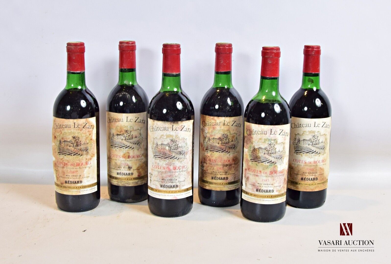 Null 6 bottles Château LE ZARA Côtes de Bourg mise coop 1983

	Faded and stained&hellip;