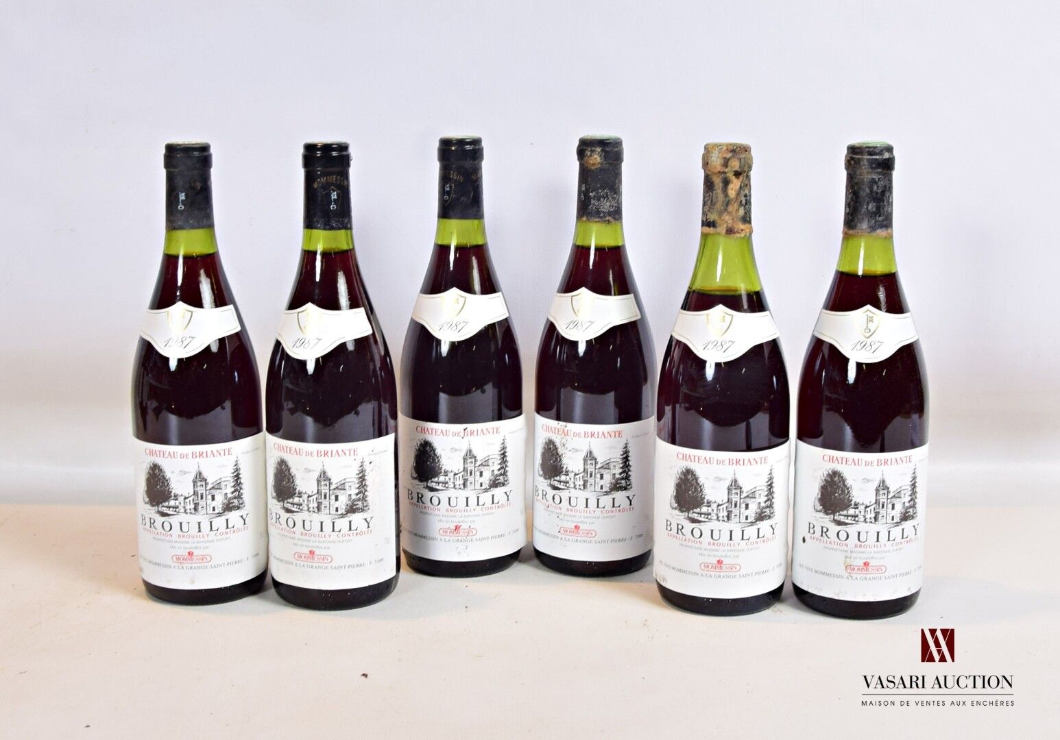 Null 6 bouteilles	BROUILLY Château de Briante mise Mommessin nég.		1987

	Et. À &hellip;