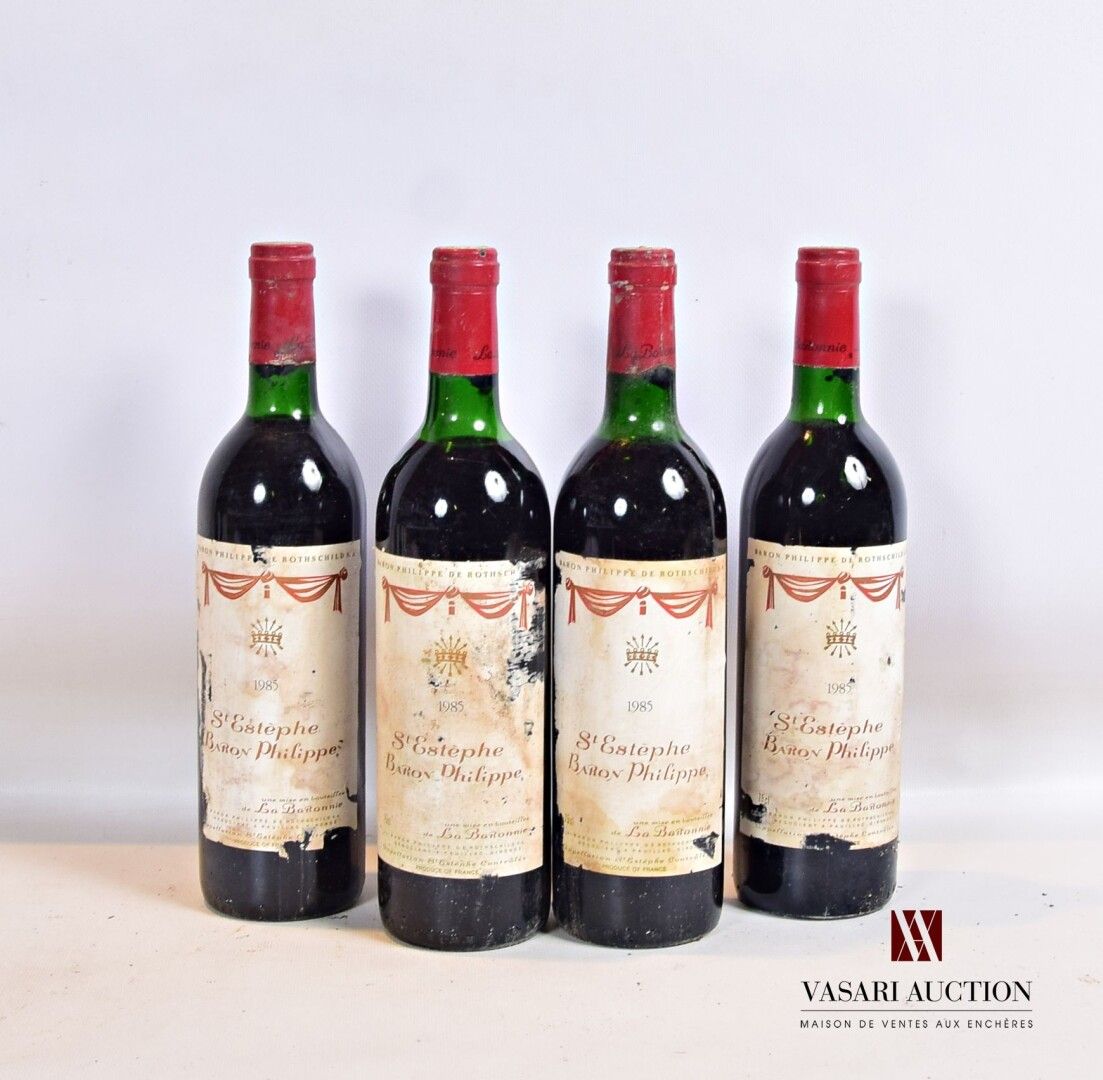 Null 4 bottles BARON PHILIPPE St Estèphe 1985

	Faded, stained and torn. N: 2 hi&hellip;