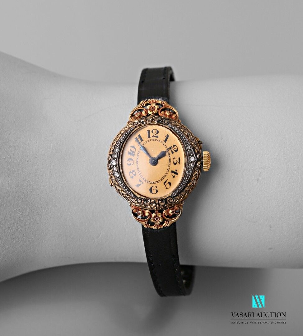 Null Reloj de pulsera para señoras en oro amarillo de 750 milésimas, el bisel y &hellip;