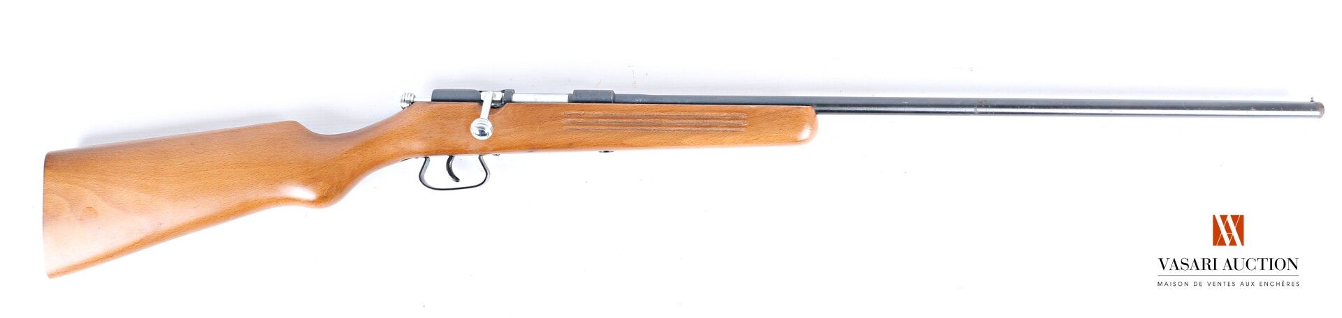 Null 来自圣艾蒂安的单管栓动步枪，口径12毫米，枪管65厘米，磨损，氧化，长度112厘米，编号065 313（RGA AA756）。

C类 1°c