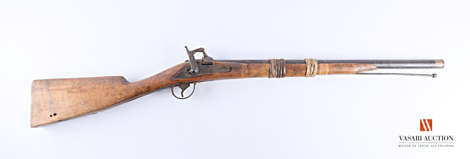 Null 被称为Boubou的贸易卡宾枪，有打击乐器，67厘米口径23毫米的强壮枪管（！），武器组装的铁，磨损，氧化，LT 112厘米，非洲

19世纪

D类