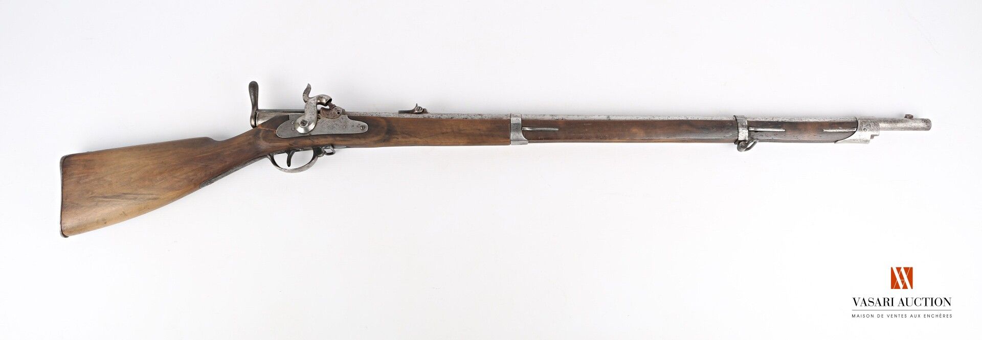 Null 巴伐利亚规整步枪，敲击式，后膛装填，型号1858/67，枪管88.5厘米，扁平枪身，带帝国皇冠和186个全铁饰件，有许多雷鸣般的冲压，磨损，氧化，失误&hellip;