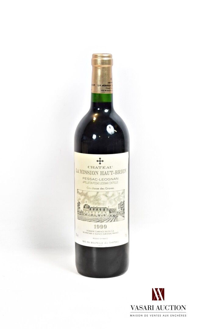 Null 1 bottle Château LA MISSION HAUT BRION Graves CC 1999

	And. Barely stained&hellip;