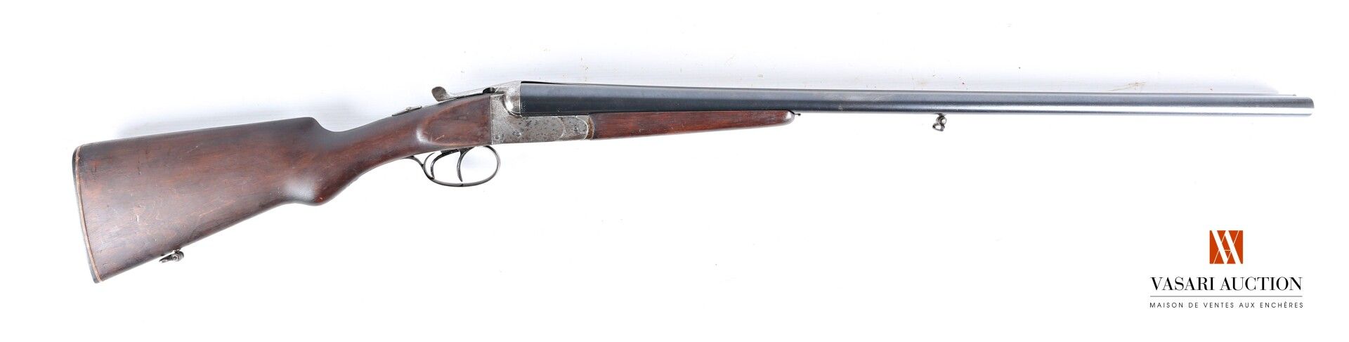 Null 圣艾蒂安螺旋桨口径16-70的无锤霰弹枪，69.5厘米并排枪管，右手摇杆，双扳机，34厘米处的半手枪握把，磨损，氧化，有处理过的痕迹，使用状态，长10&hellip;