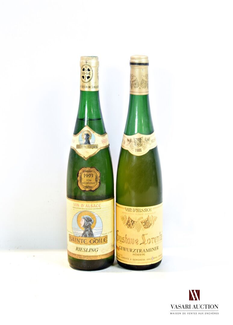 Null Lot of 2 bottles of wine from Alsace including :

1 bottle RIESLING Ste Odi&hellip;