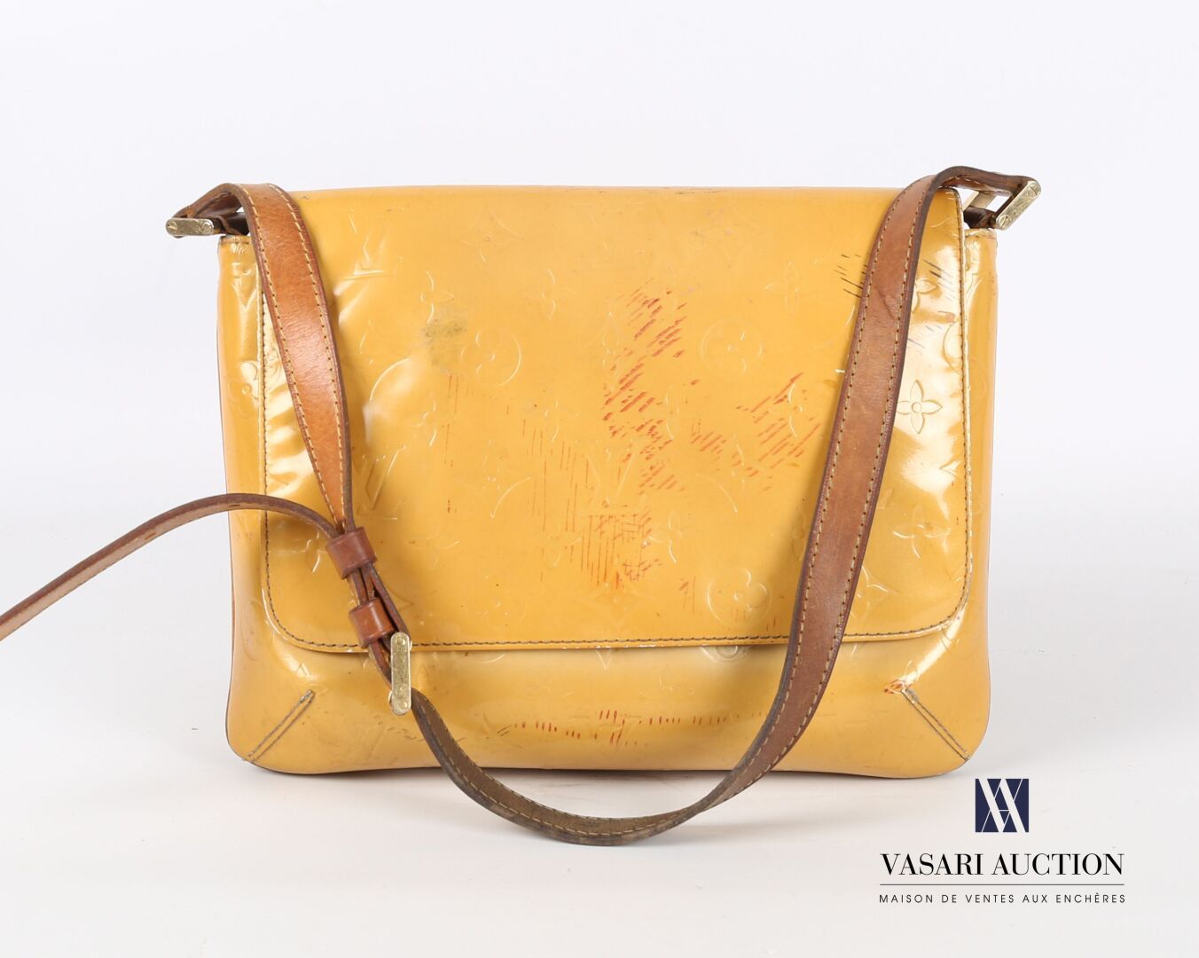 Sold at Auction: Louis Vuitton, LOUIS VUITTON VINTAGE