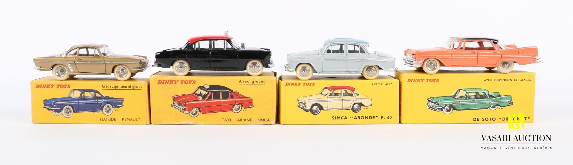 Null DINKY TOYS (FR)

Lot of four vehicles : Taxi Ariane Simca Ref 542 - Floride&hellip;