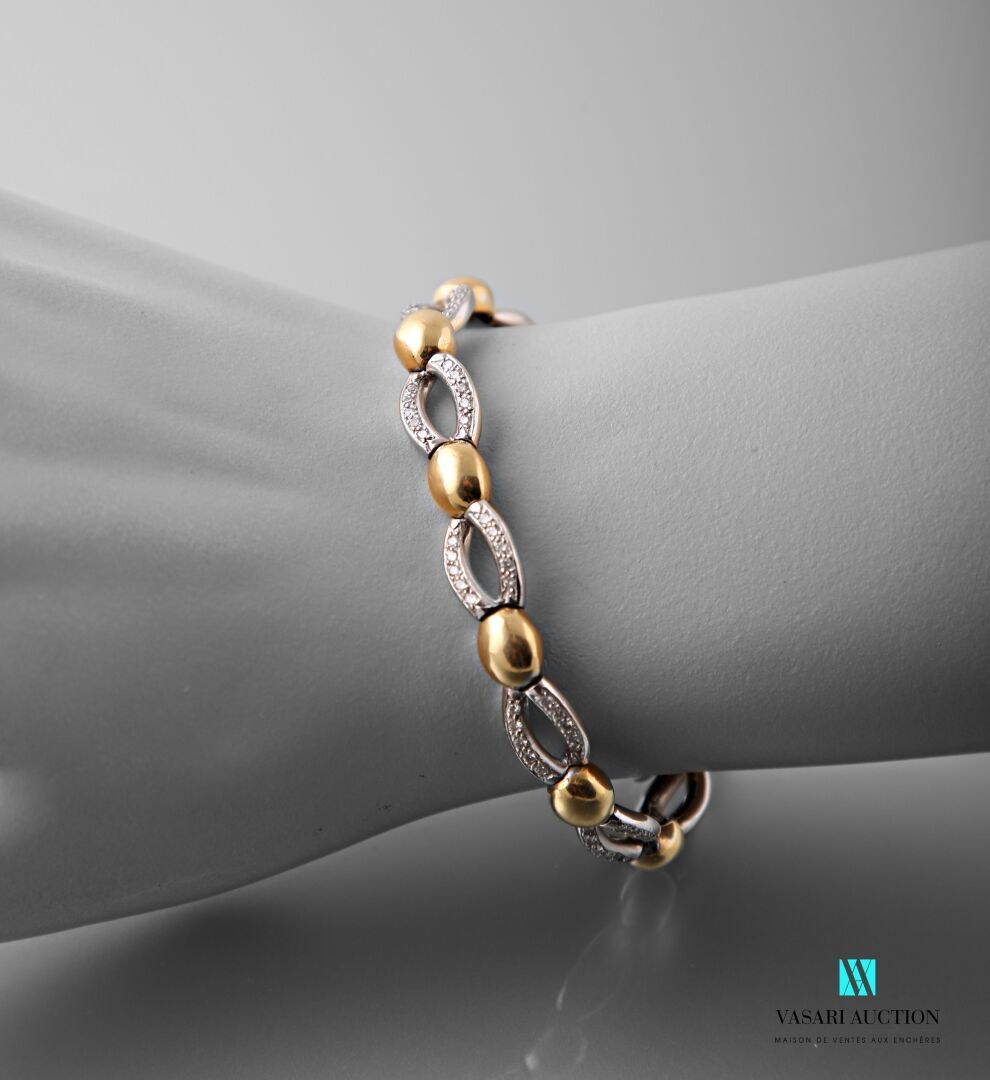 Null Bracelet in gold 750 thousandth, oval links in plain yellow gold alternatin&hellip;