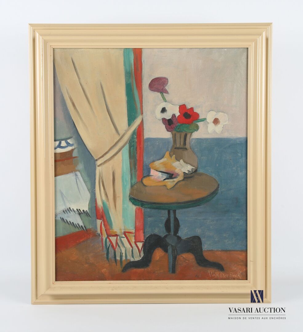 Null VAN DER BEEK
Interior view with vase, pedestal table and curtain
Oil on can&hellip;