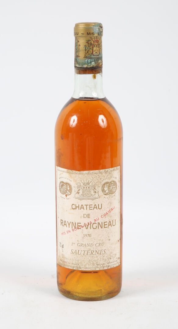 Null 1 bouteille	Château de RAYNE VIGNEAU	Sauternes 1er GCC	1970
	Et. Fanée et t&hellip;