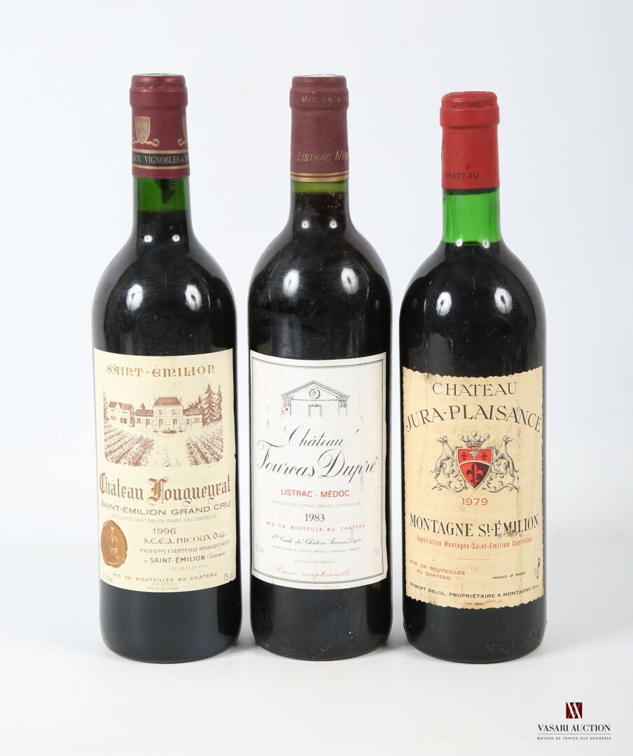 Null Lot de 3 blles comprenant :		
1 bouteille	Château FOUGUEYRAT	St Emilion GC	&hellip;