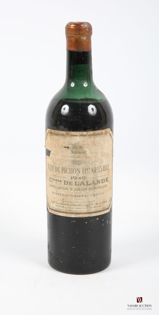Null 1 bouteille	Château PICHON LALANDE	Pauillac GCC	1949
	Et. Fanée, tachée et &hellip;