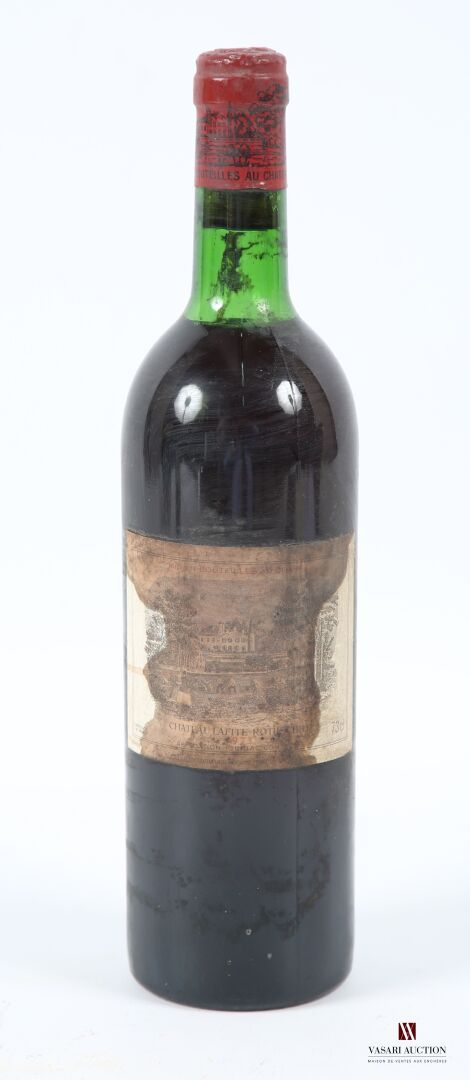 Null 1 bouteille	Château LAFITE ROTHSCHILD	Pauillac 1er GCC	1973
	Et. Très taché&hellip;