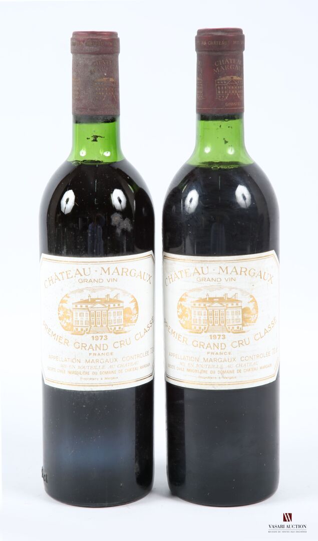 Null 2 bouteilles	Château MARGAUX	Margaux 1er GCC	1973
	Et. Tachées. N : 1 limit&hellip;