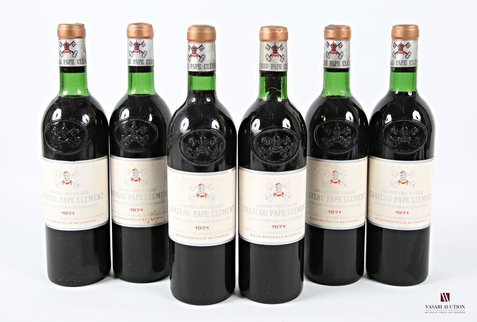 Null 6瓶Château PAPE CLÉMENT Graves GCC 1971红葡萄酒
	等染色。N：1瓶中颈/低颈，2瓶低颈/高肩限、
	3 肩部上限&hellip;