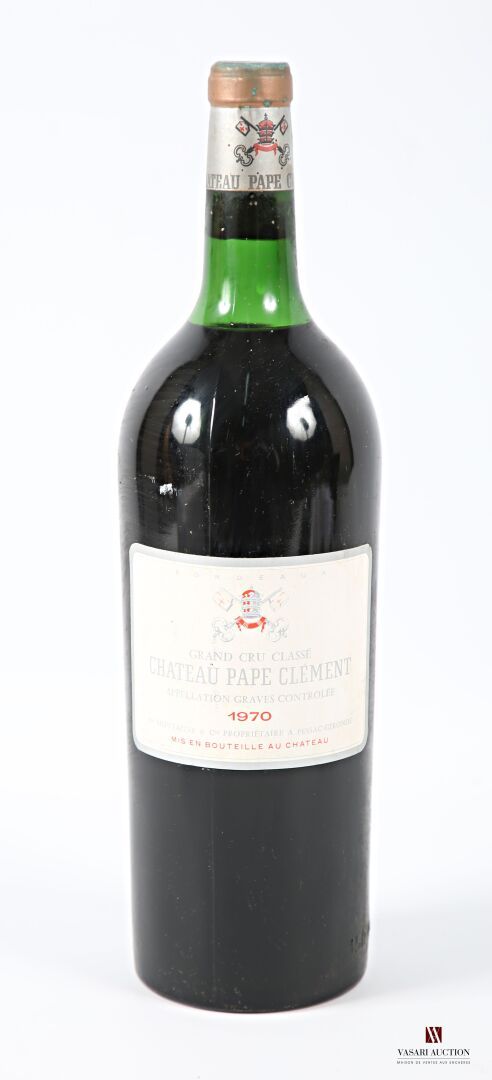 Null 1 magnum Château PAPE CLÉMENT Graves 1970 GCC
	Et. 有点污渍。N: 肩部以上。