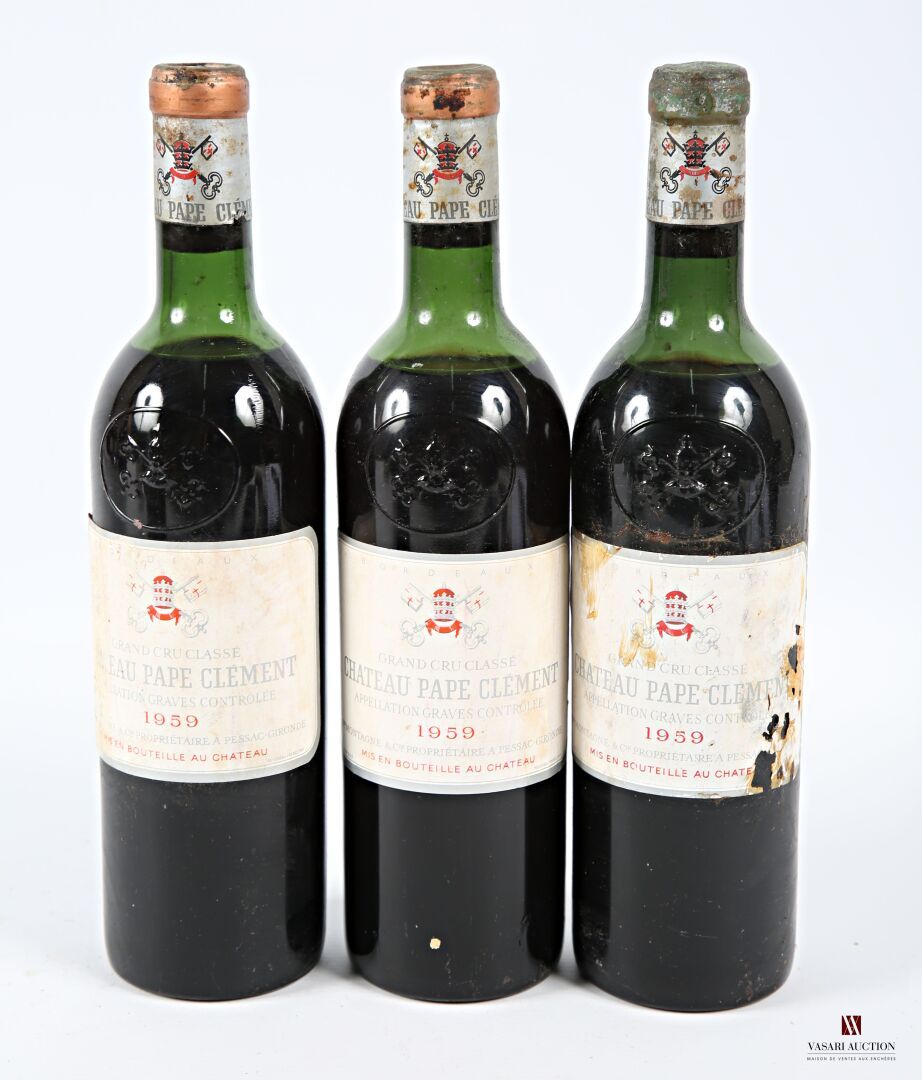Null 3 bouteilles	Château PAPE CLÉMENT	Graves GCC	1959
	Et. Tachées (1 déchirée)&hellip;
