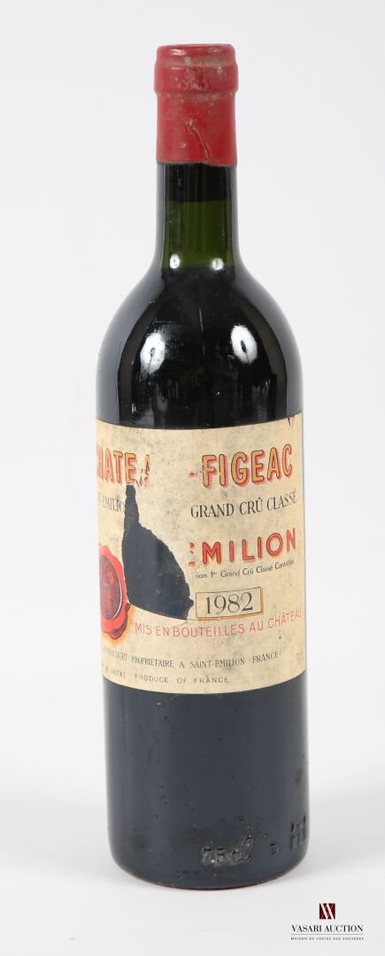 Null 1 bouteille	Château FIGEAC	St Emilion 1er GCC	1982
	Et. Usée, tachée et déc&hellip;