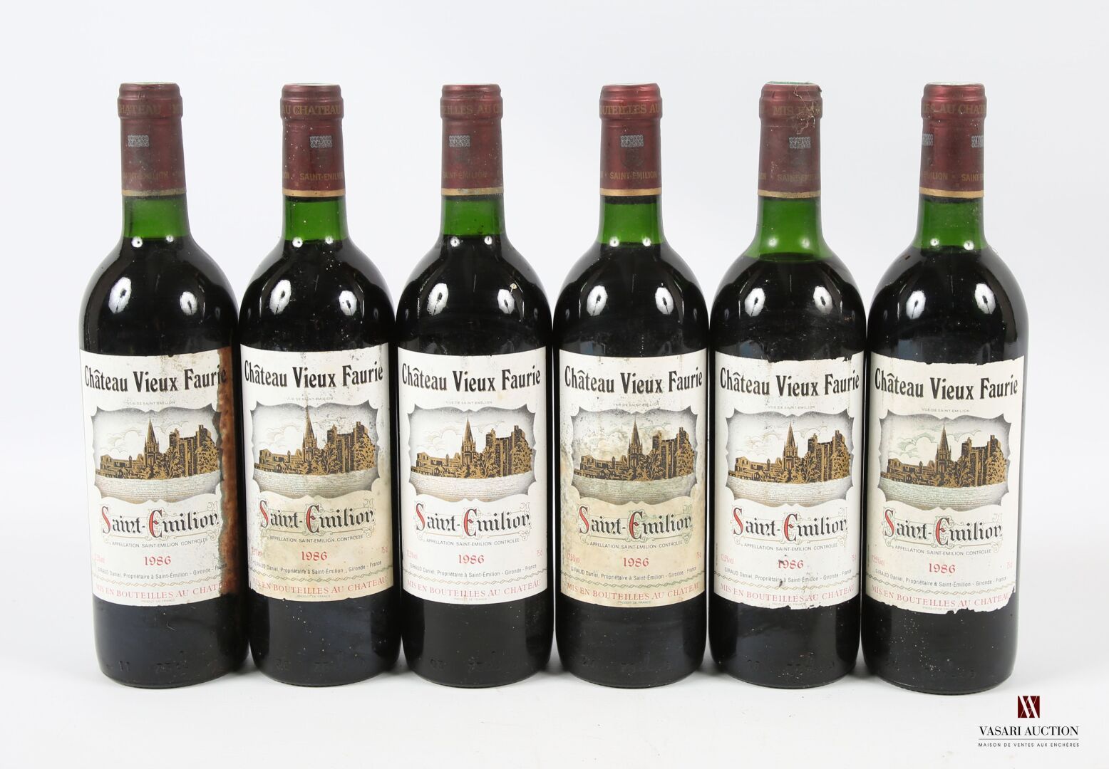 Null 6 bouteilles	Château VIEUX FAURIE	St Emilion	1986
	Et. Plus ou moins tachée&hellip;