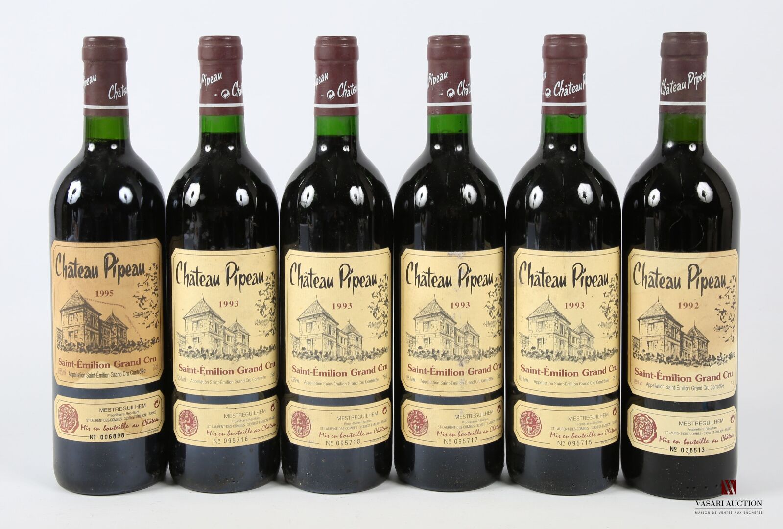 Null 6 bouteilles	Château PIPEAU	St Emilion GC	
	1 blle de 1995, 1 blle de 1992,&hellip;
