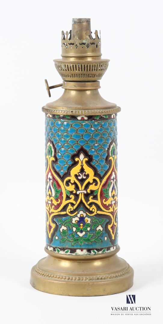 Null BORDEAUX - Vieillard Jules Manufacture de 
Lampe à pétrole en faïence fine &hellip;