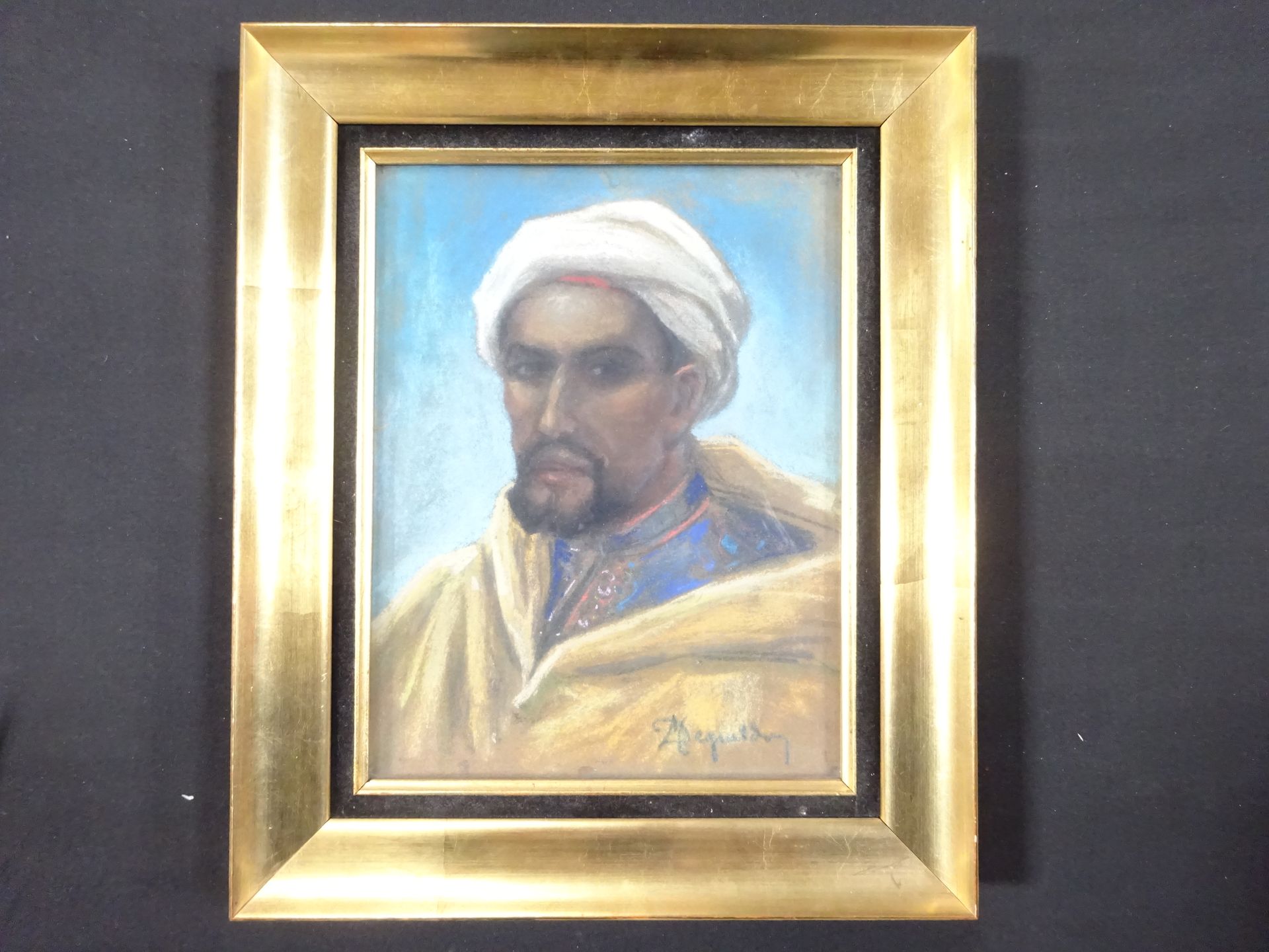 Null Ecole orientaliste de la fin du XIXe siècle. Portrait d'un homme au turban.&hellip;