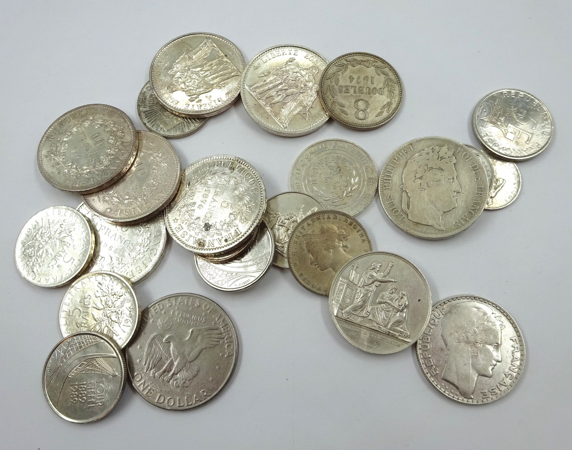 Null Lot de pièces et médailles en argent: 1 x 5 francs Louis-Philippe 1843; 1 x&hellip;