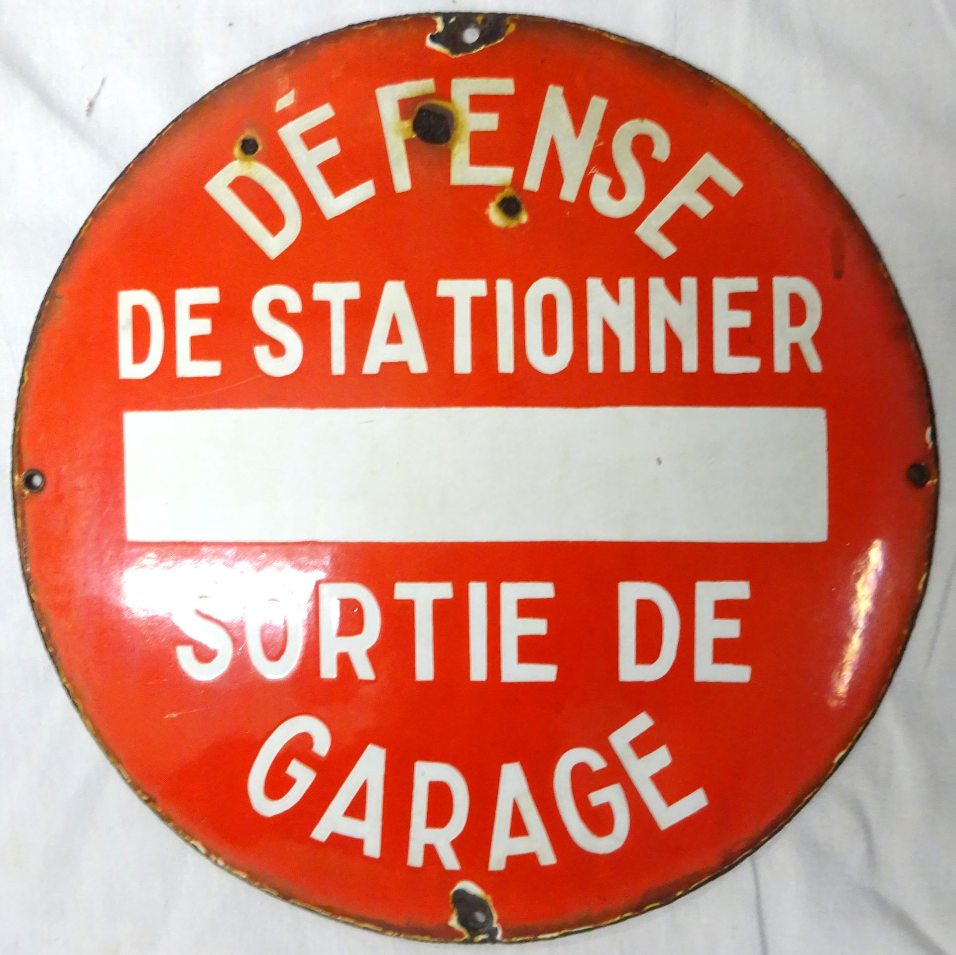 Null Placa esmaltada "Défense de stationner - Sortie de garage" (falta esmalte).&hellip;