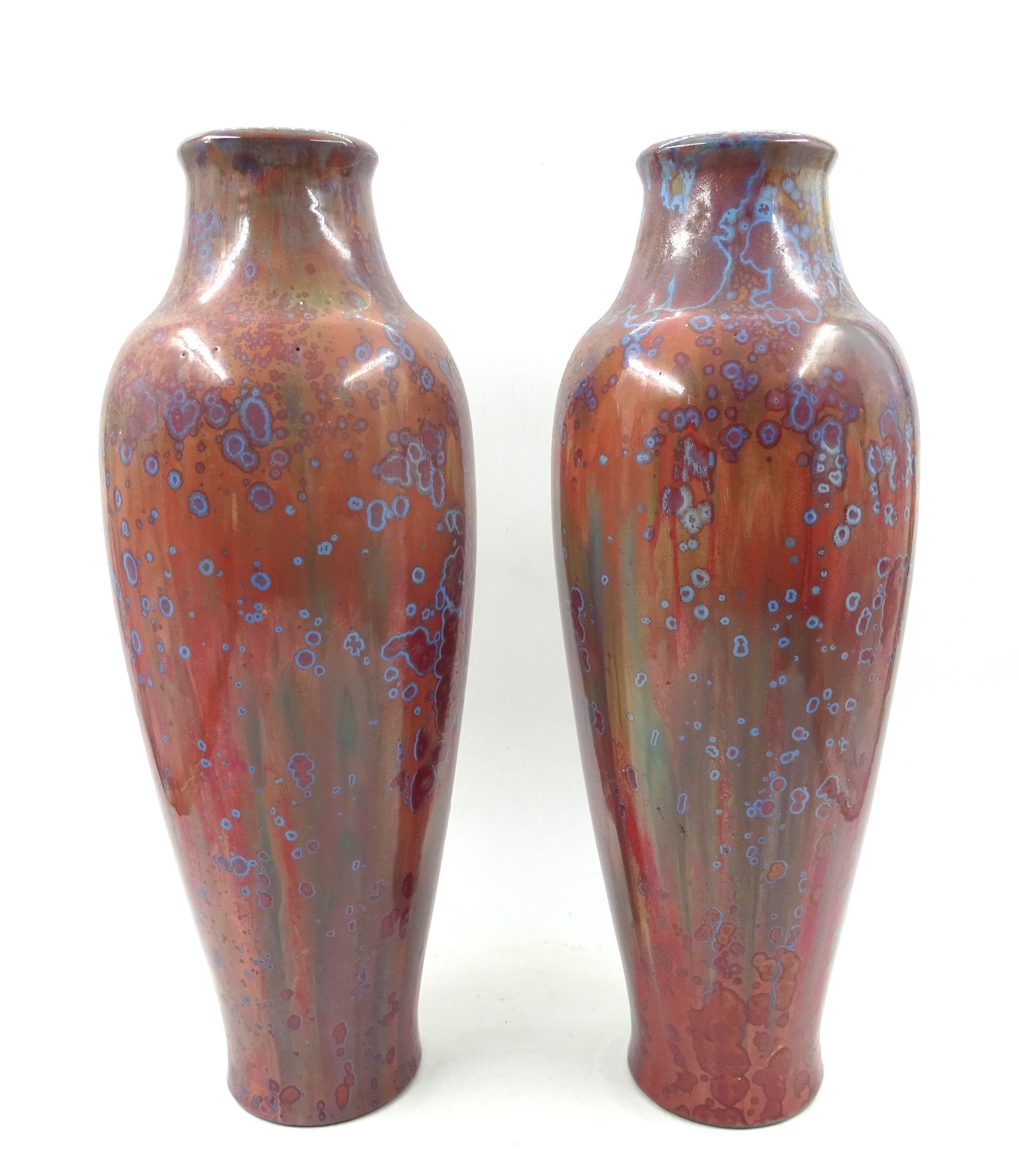 Null PIERREFONDS. Pair of stoneware baluster vases with iridescent copper glaze &hellip;