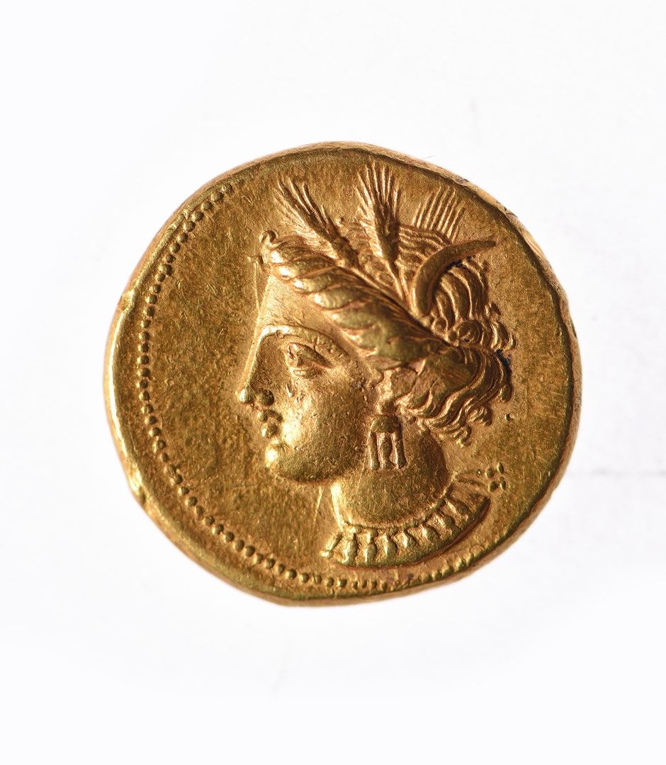 Null ZEUGITANE : Carthage Gold statère (350-320 B.C.). 9,42 g. Head of Tanit on &hellip;