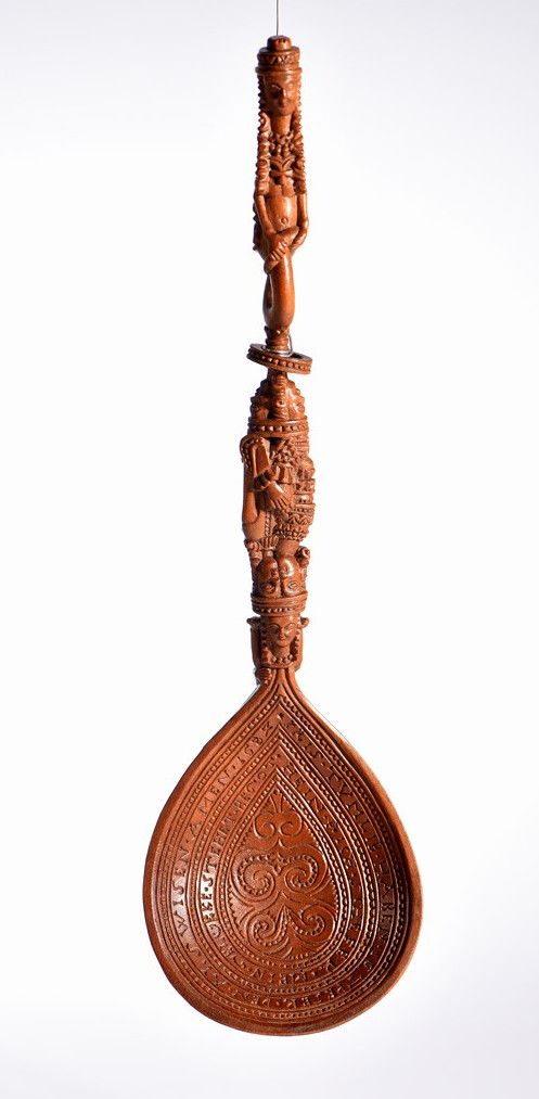 Null Carved maple wood spoon with the portrait of Leopold I of Habsburg, emperor&hellip;