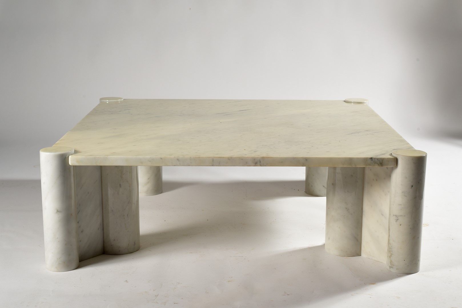 Null Gae Aulenti (1927-2012). Coffee table called "Jumbo" - Model created in 196&hellip;