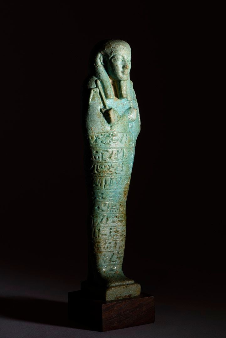 Null Oushebti of Tja-Enna-Hebou, director of the royal fleet. Mummiform Oushebti&hellip;